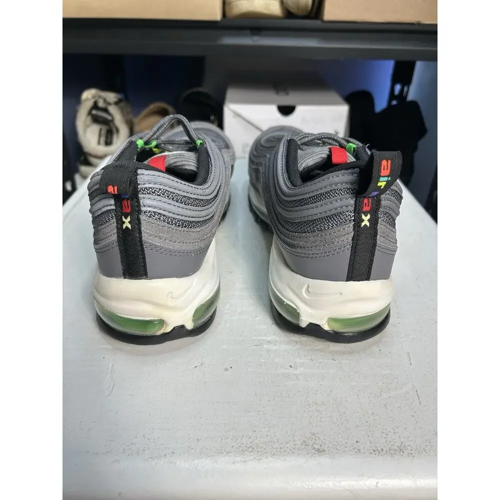 Nike 100% authentic